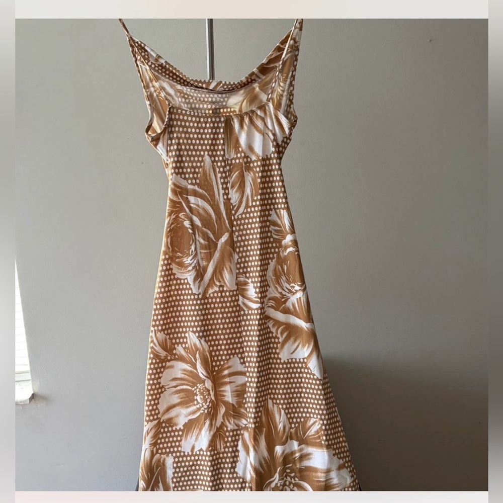 Vintage Elegant Brown and White Floral Dress - Picture 2 of 3